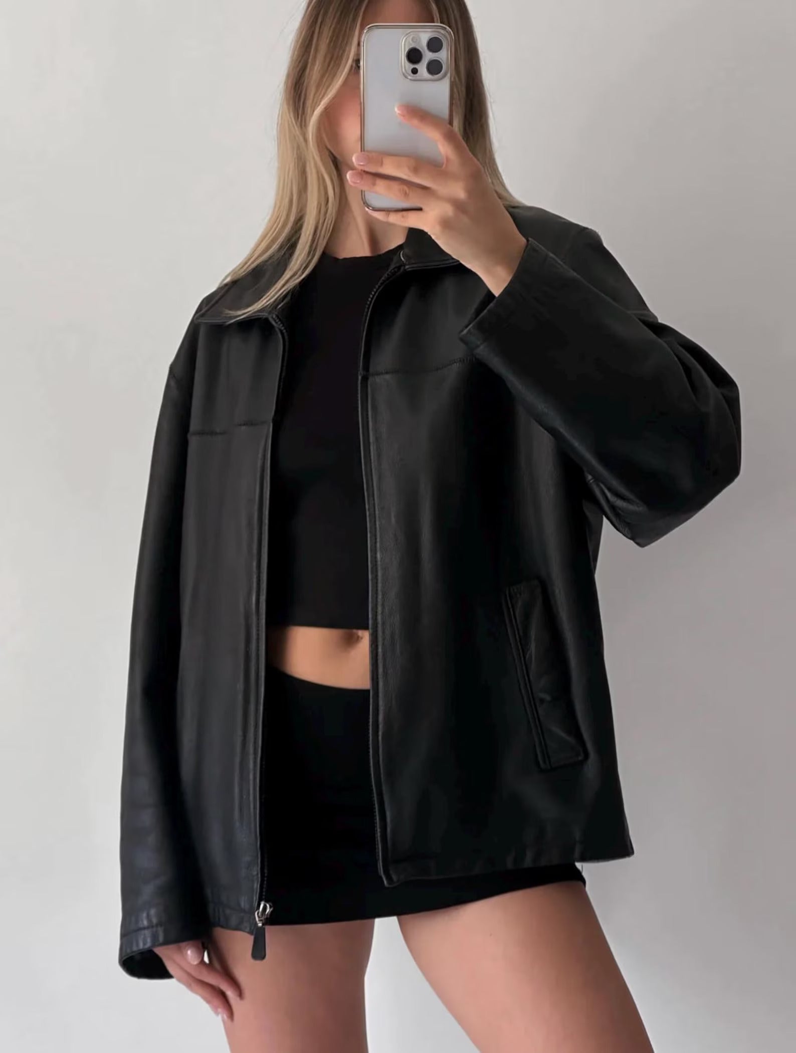 Women Classic black Leather Bomber jacket Oversized Straight Cut Sheep Women Leather Jacket Ladies Leather Jacket Ladies Soft Leather Jacket
